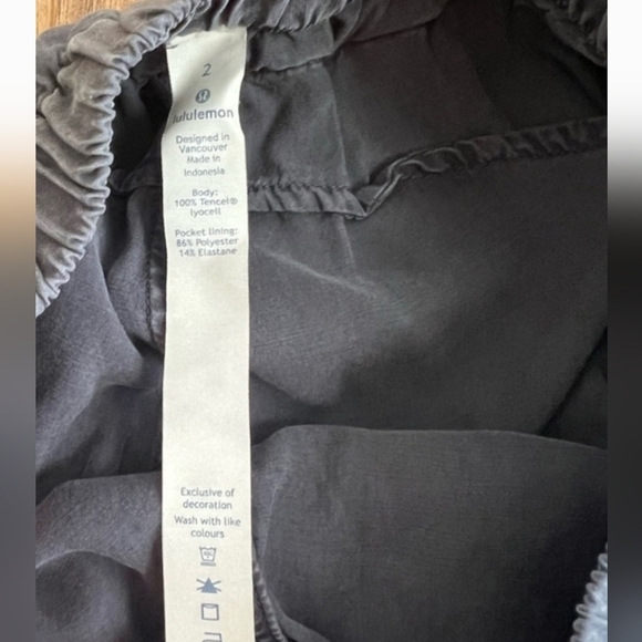 Lululemon Athletica Blue Track Pants High-Waisted Tapered - Picture 4 of 7